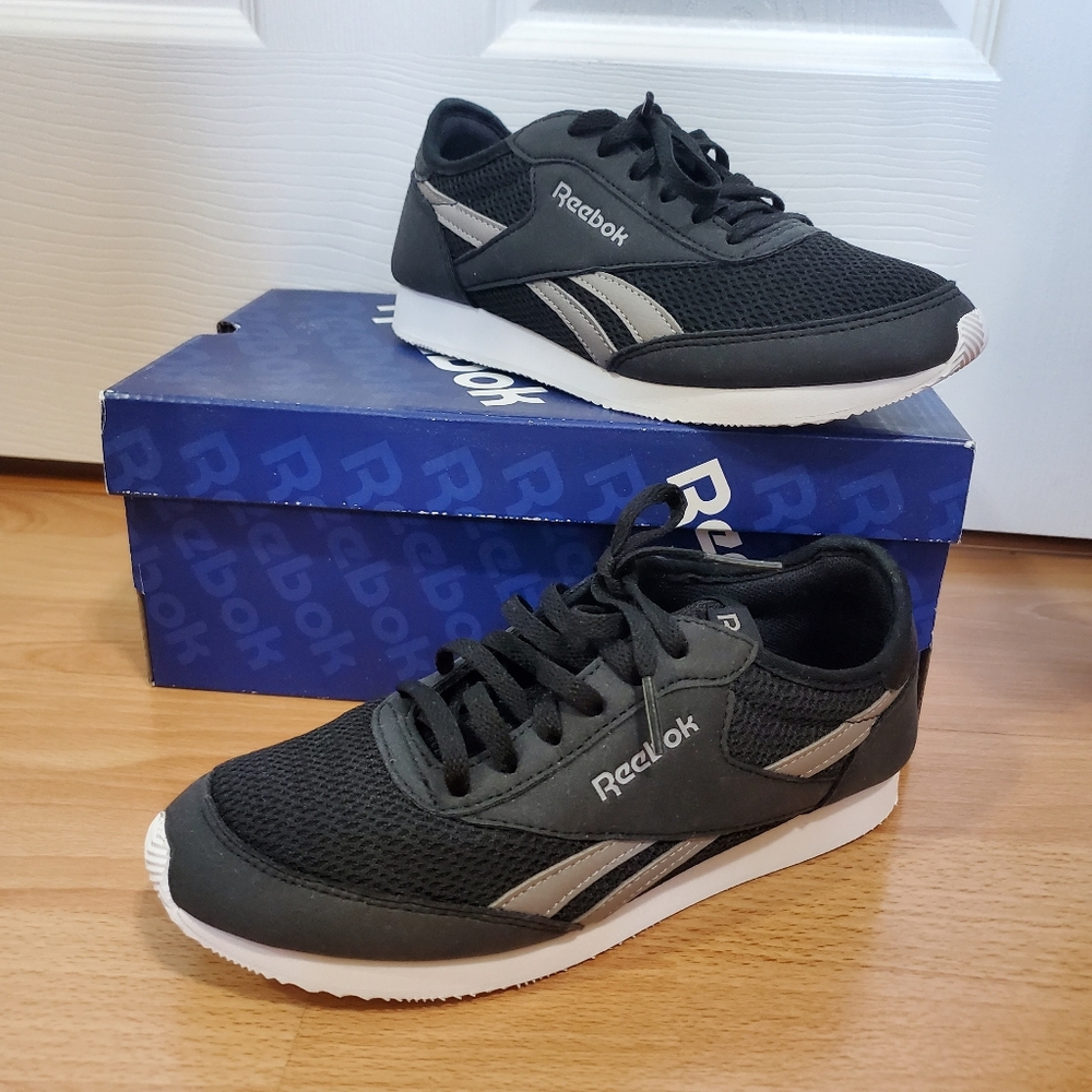 BRAND NEW Reebok Royal Classic Jogger women's sneaker size 6